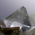 calcite 9798 (analysée) cristal 1,5 mm.jpg