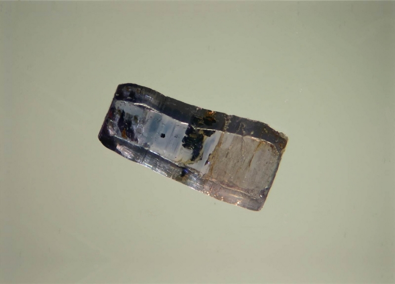 Saphir - Le Sioulot - Prades - Puy de Dôme -JCC - Cristal 3,5 mm.jpg