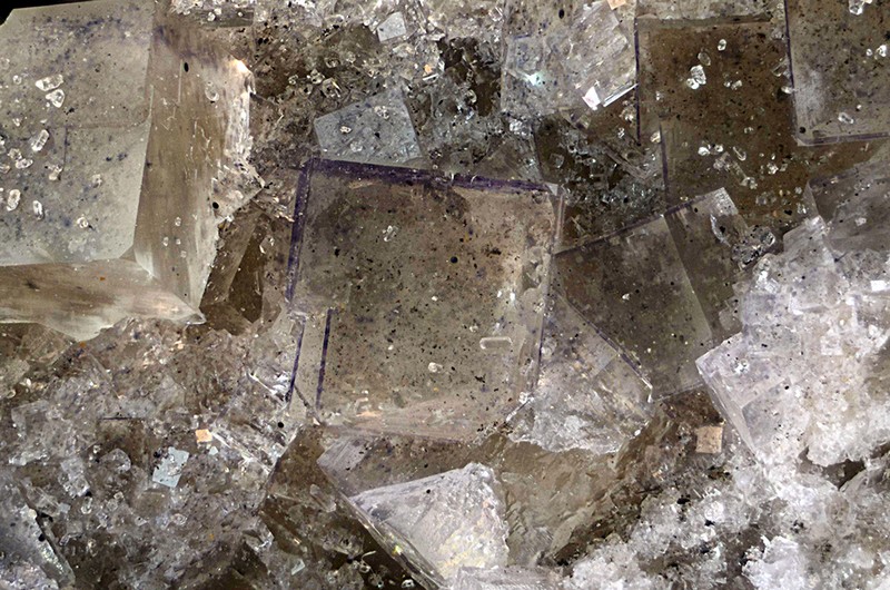 N°10233 Fluorite-Calcite Birrity Quarry Arbouet-Sussaute Pyrénées-Atlantiques France - Champ 7mm  Copyright Photo & Collection Pascale et Daniel Journet.jpg