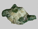 Pargasite - Anorthite - Rubis - Peygerolles - Saint-Privat-du-Dragon - Haute-Loire - FP - Taille 2,2mm