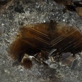 pseudobrookite puy tunisset saint ours les roches Puy de Dome ch1mm.jpg