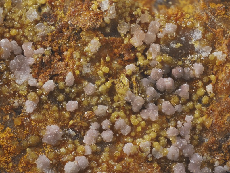 leucophosphite cyrilovite puech de le leguo la Capelle Bleys Aveyron ch1.7mm.jpg
